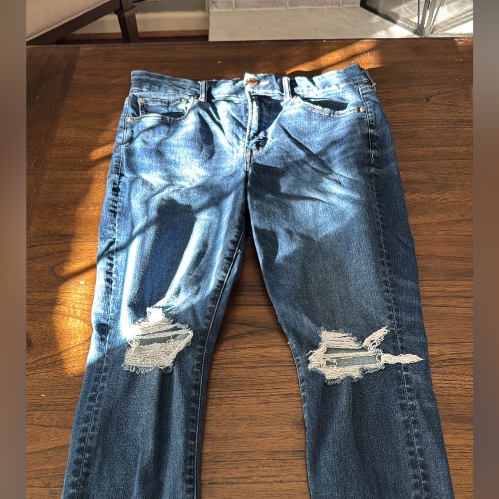 American Eagle High Rise Distressed Jeggings